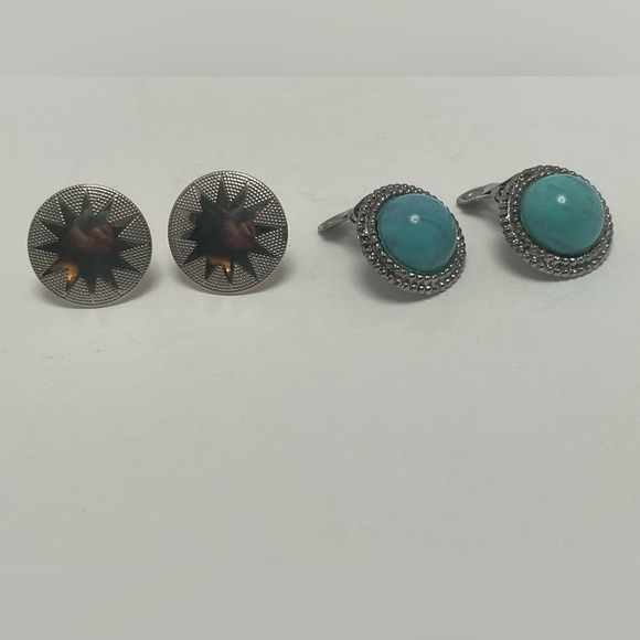 Southwest Style Clip-On Earrings - 1 pair silver tone and 1 pair turquoise tone - Picture 4 of 5